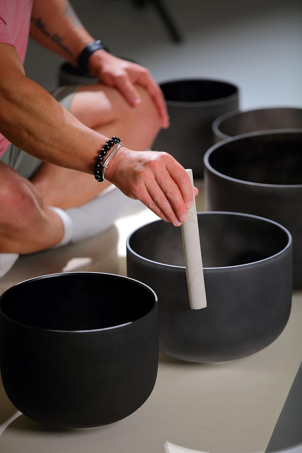 (6"A+8"B+10"F) 432Hz Set of 3 Black Crystal Singing Bowl 6-10 Inch with Heavy Duty Carrying Case and Mallets