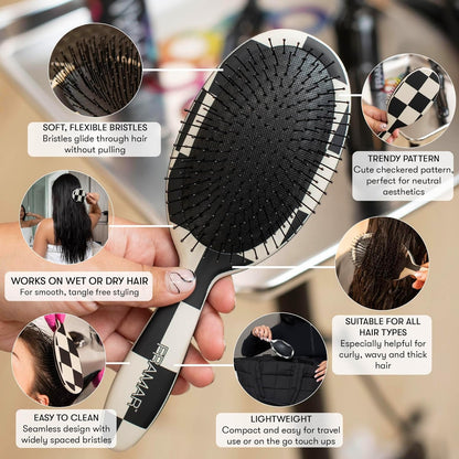 Checkered Print Hair Brush Detangler – Wet Hair Brushes for Women, Womens Hair Brush, Black and White Checkered Hair Accessories, Hairbrush for Women, Cepillos Para Cabello – Detangle Brush